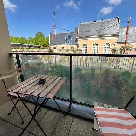 Cosy Avec Balcon Et Parking * Caen